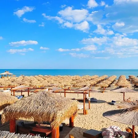 Διαμέρισμα Sea Front View Lux Dolce 2 *
